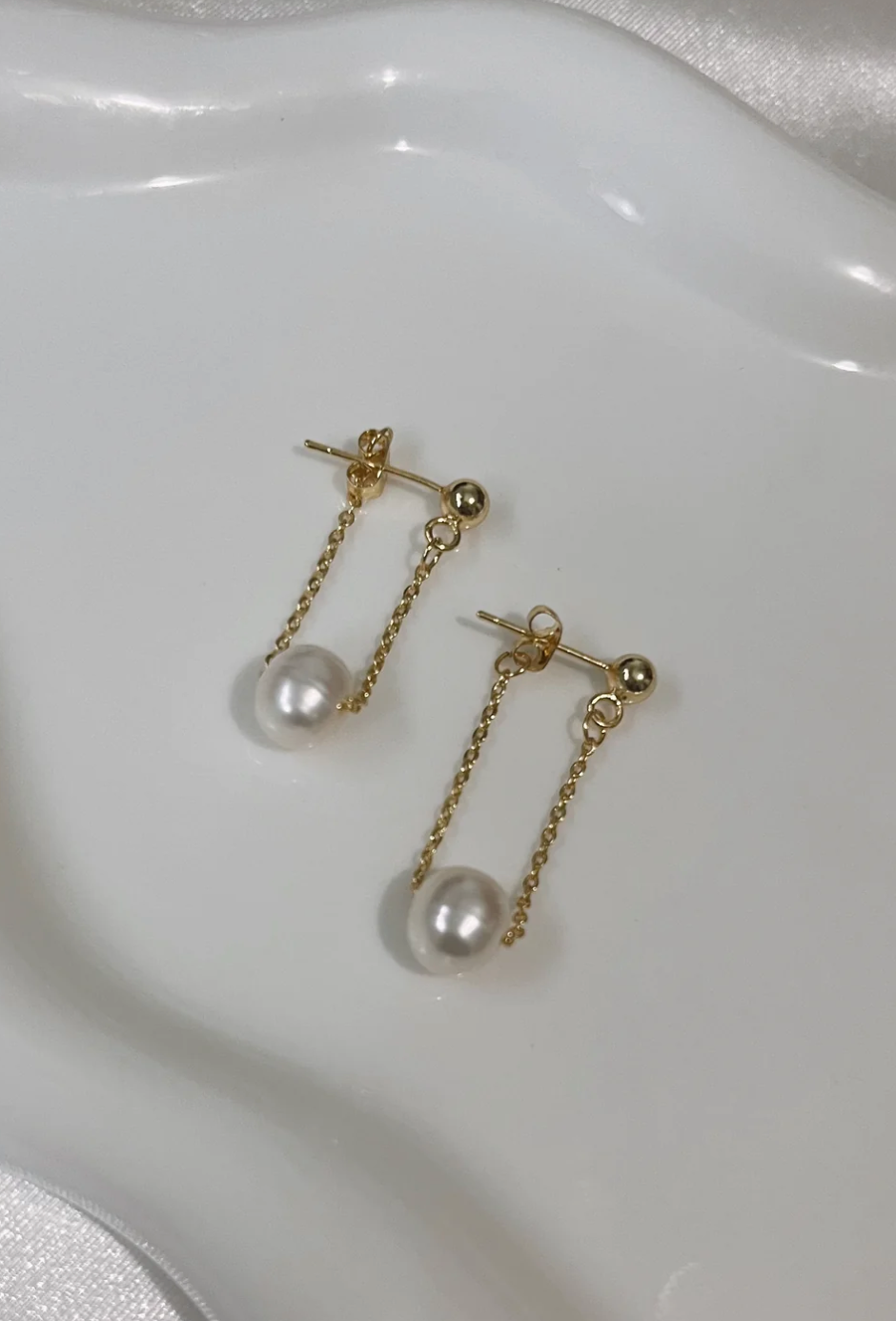 Wrap Pearl Chain Dangles