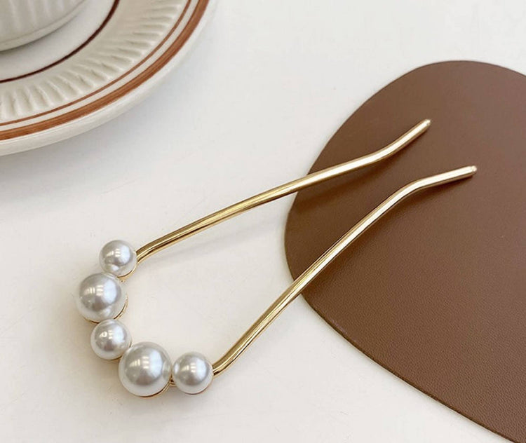 Pearl Hair Slide